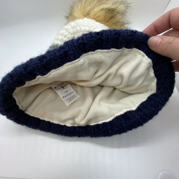 Columbia Women's Pom Pom Winter Beanie Hat Navy One Size - Picture 4 of 4
